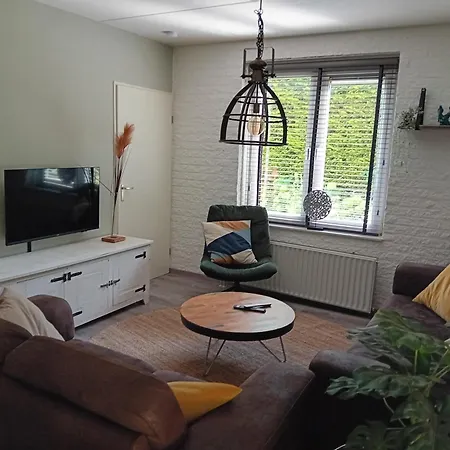 Vlakbij Duitse Grens *